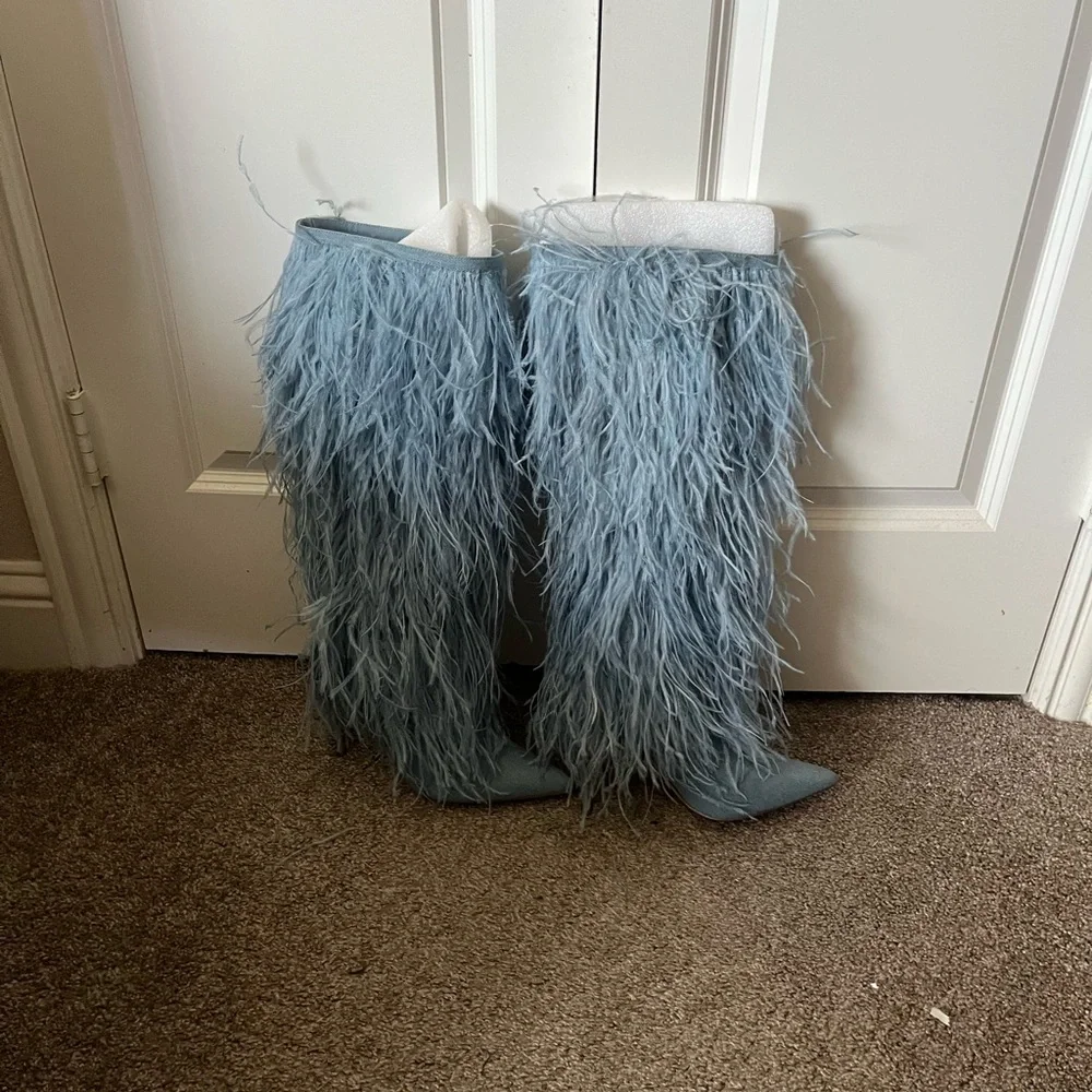 Steve Madden Light Blue Feathered Heeled Boots - Picture 2 of 5